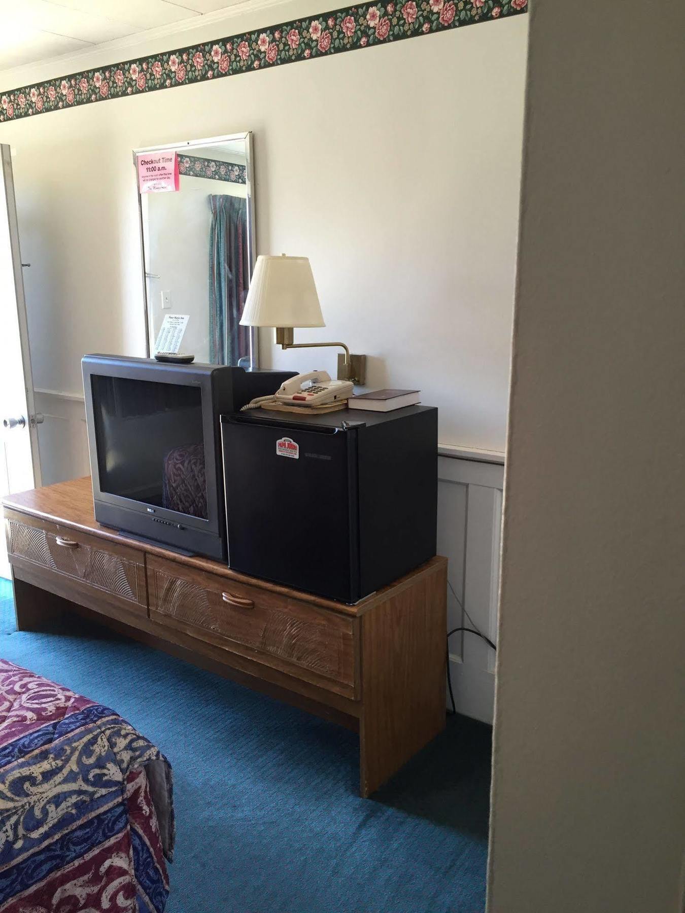 Hotel Portsmouth Oh Bagian luar foto