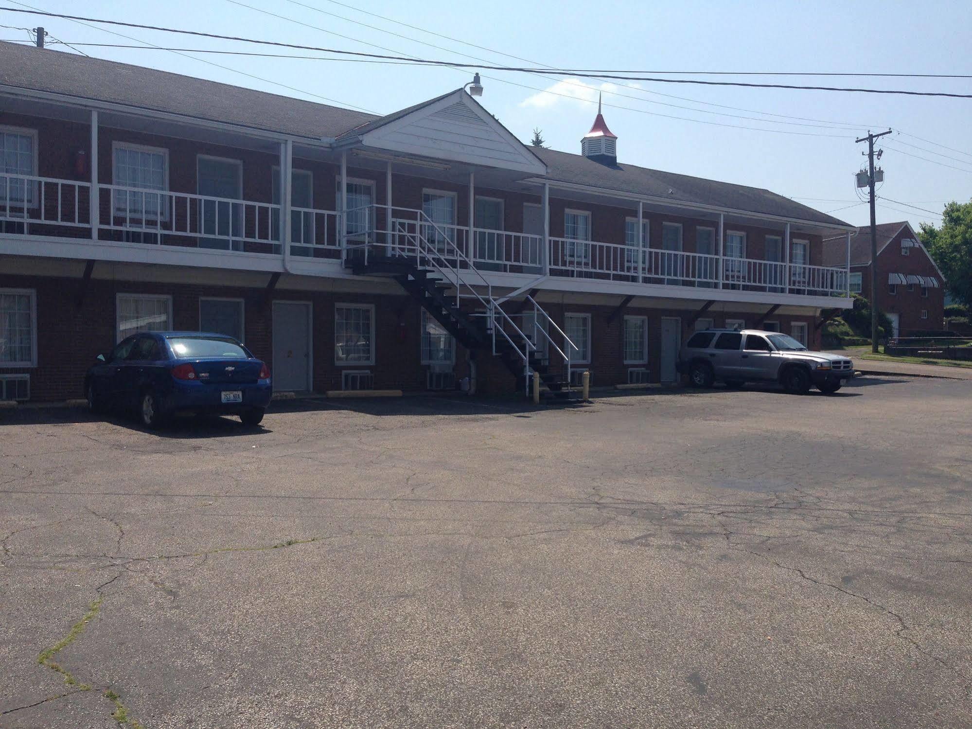 Hotel Portsmouth Oh Bagian luar foto