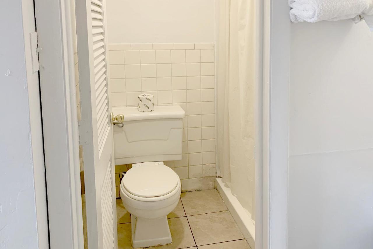 Hotel Portsmouth Oh Bagian luar foto